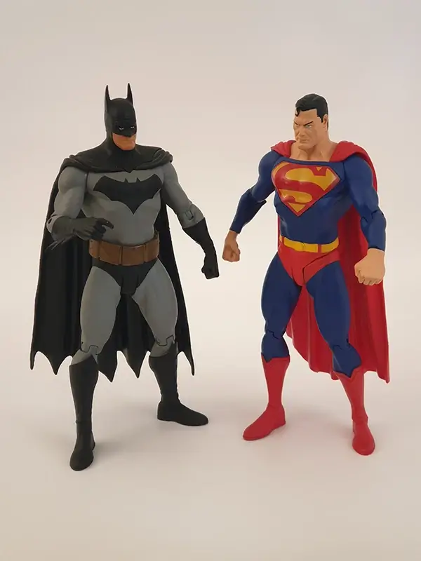 Batman y Superman - Héroes y Villanos